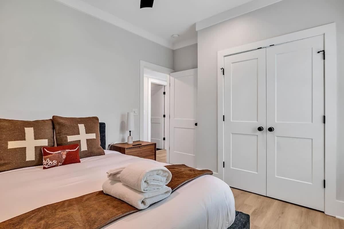 Holiday home Resonant - 2 Townhomes - 2 Private Rooftop Decks Nashville