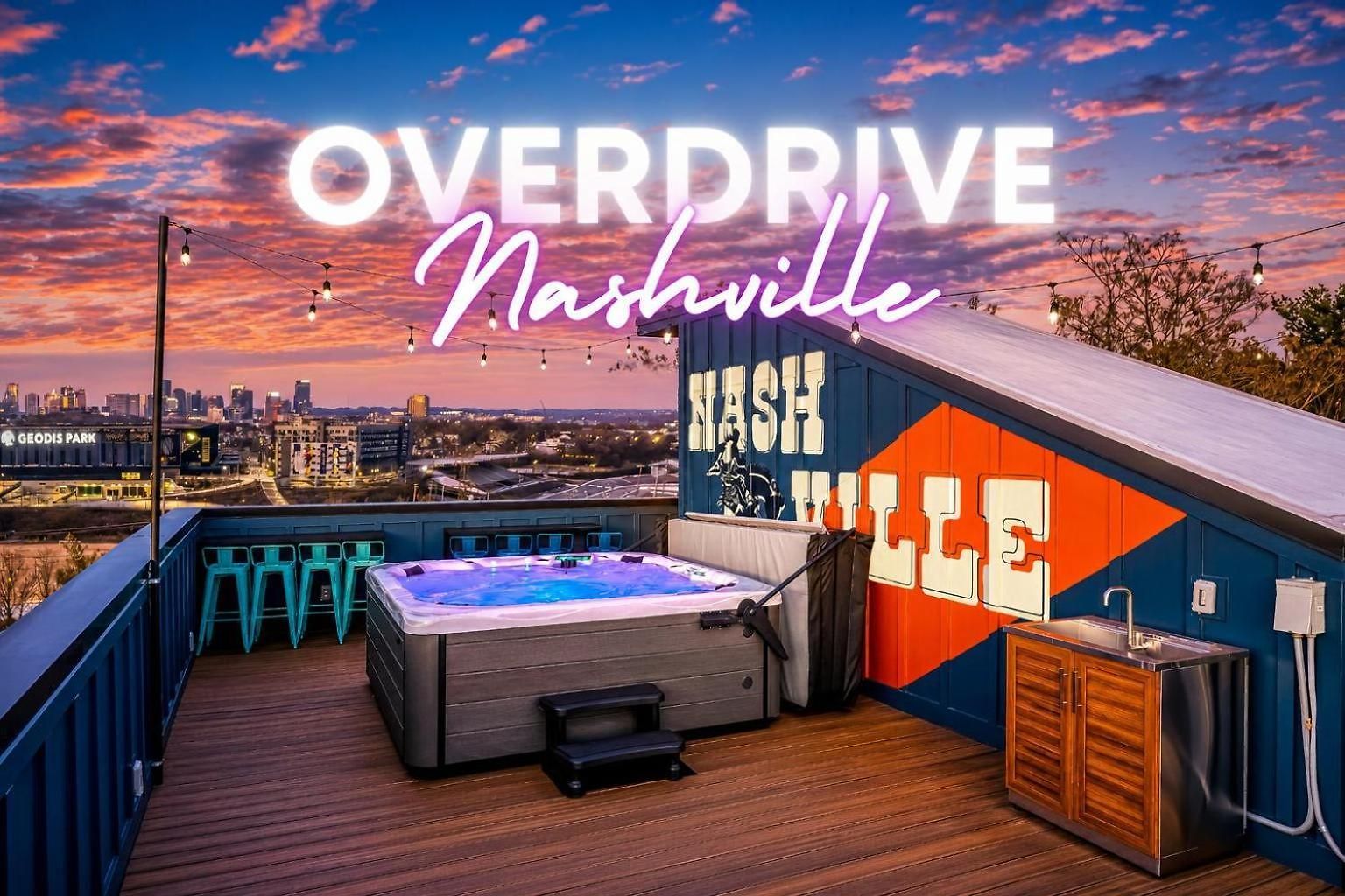 Rooftop Deck Hot Tub & Game In *