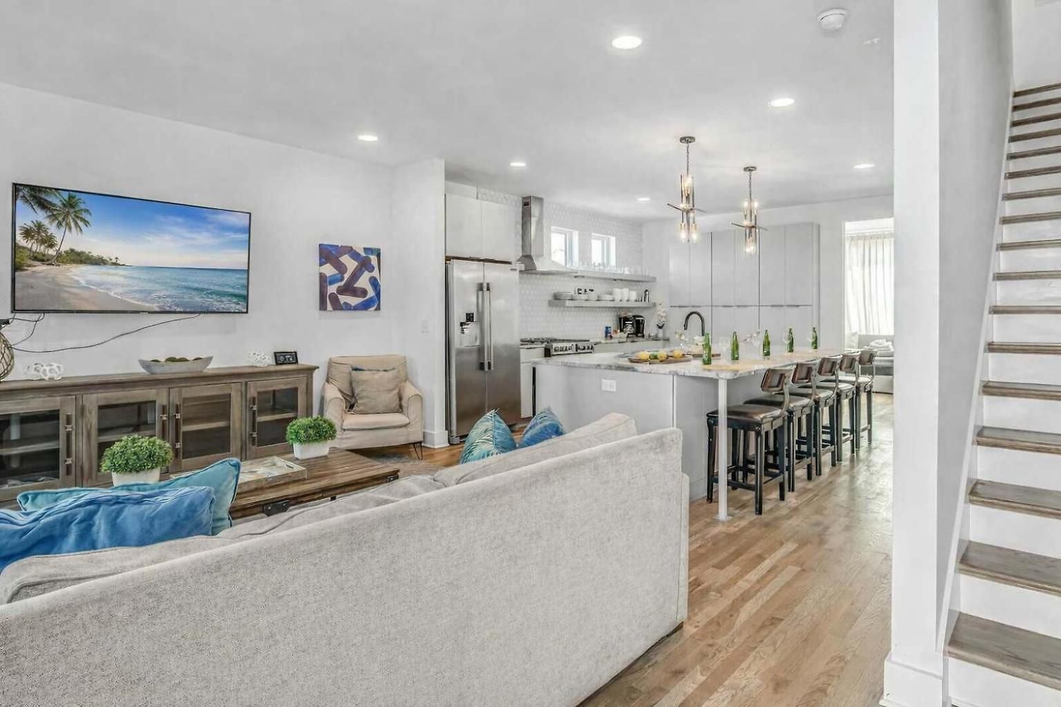 Holiday home Spectacular Double Rooftop 7 Mins To Broadway