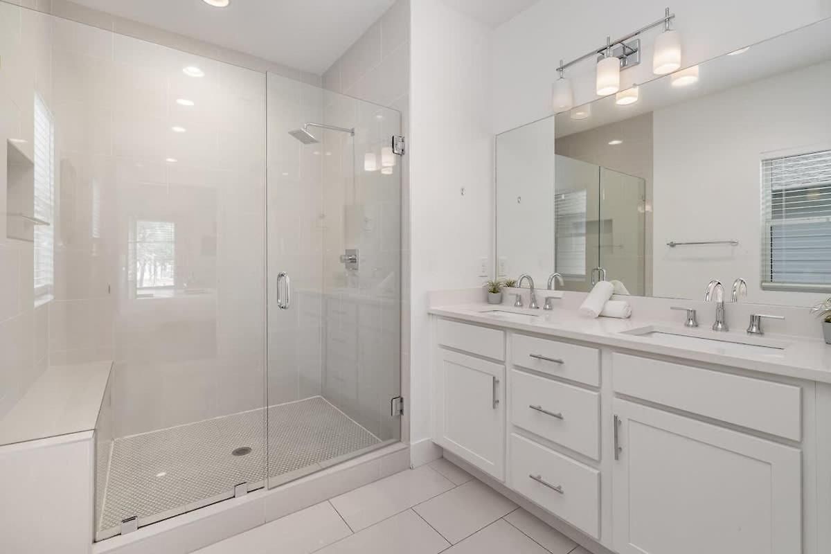 Jade - Private Patio And Balcony - Near Germantown Holiday home