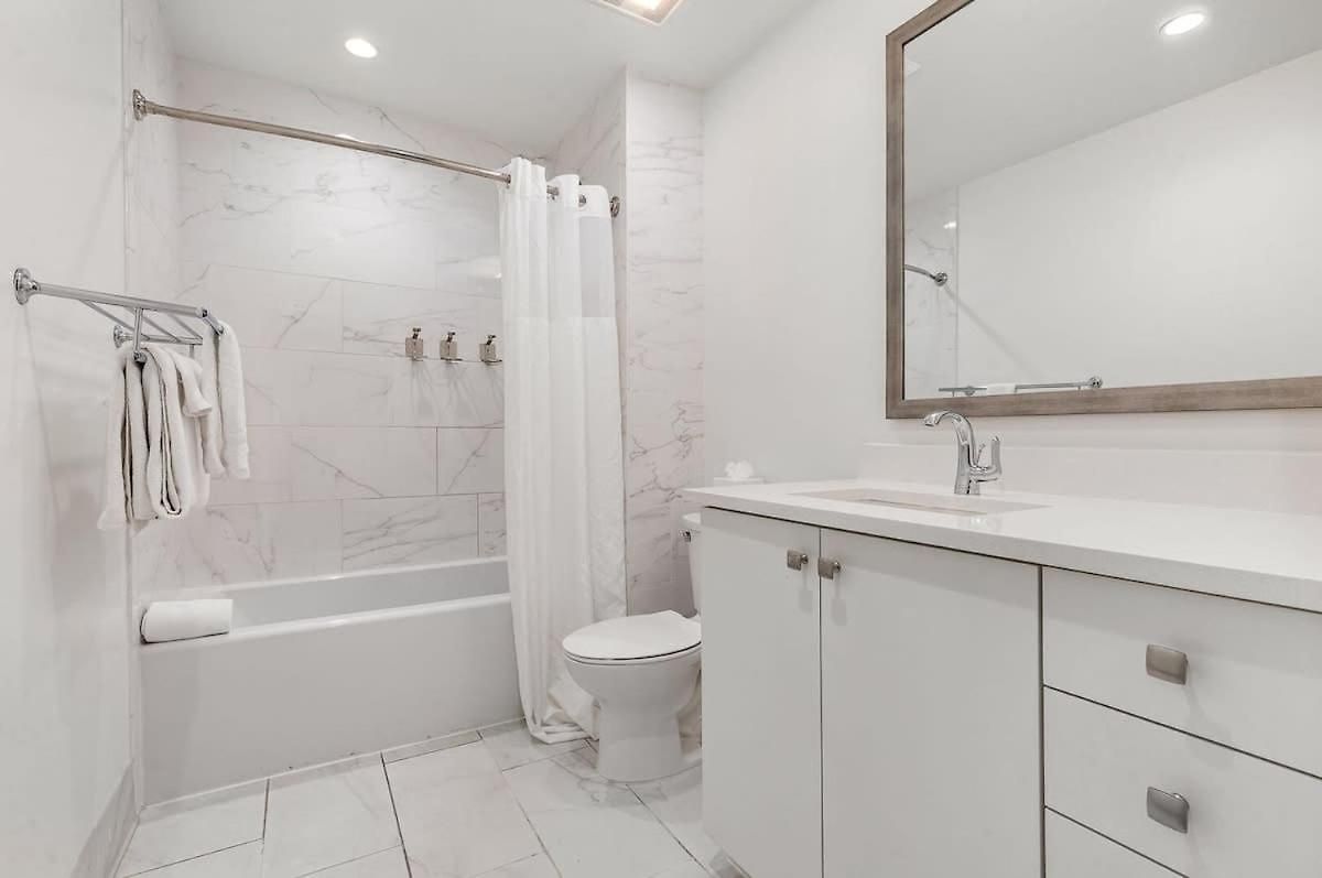 The Saddlery-frequency-2 Units-walk 2 Broadway * Nashville