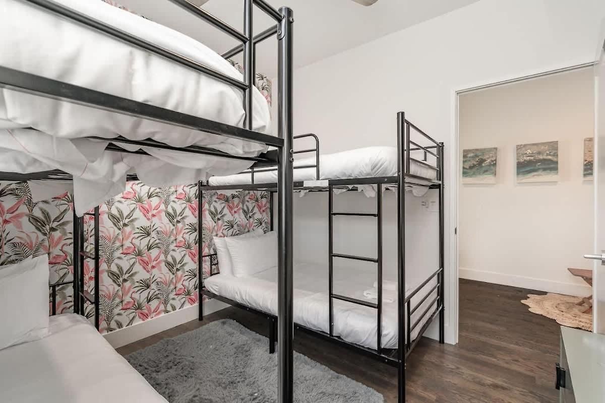 Holiday home Jade - Private Patio And Balcony - Near Germantown