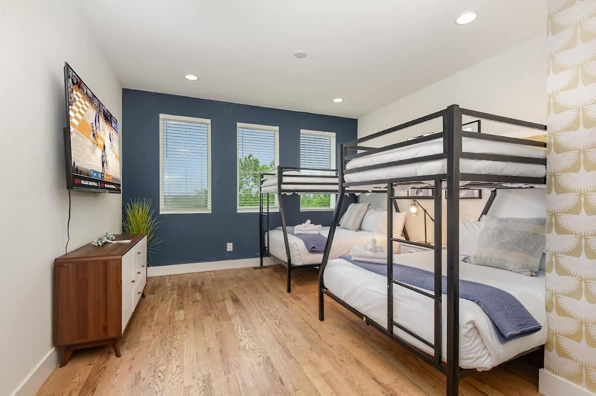 Citrine-private Patio & Balcony-near Germantown Nashville