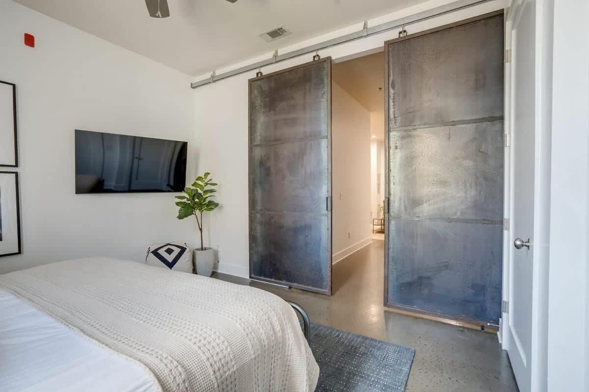 Holiday home Lofts At 30th-maestro-2 Units-mins To Broadway *