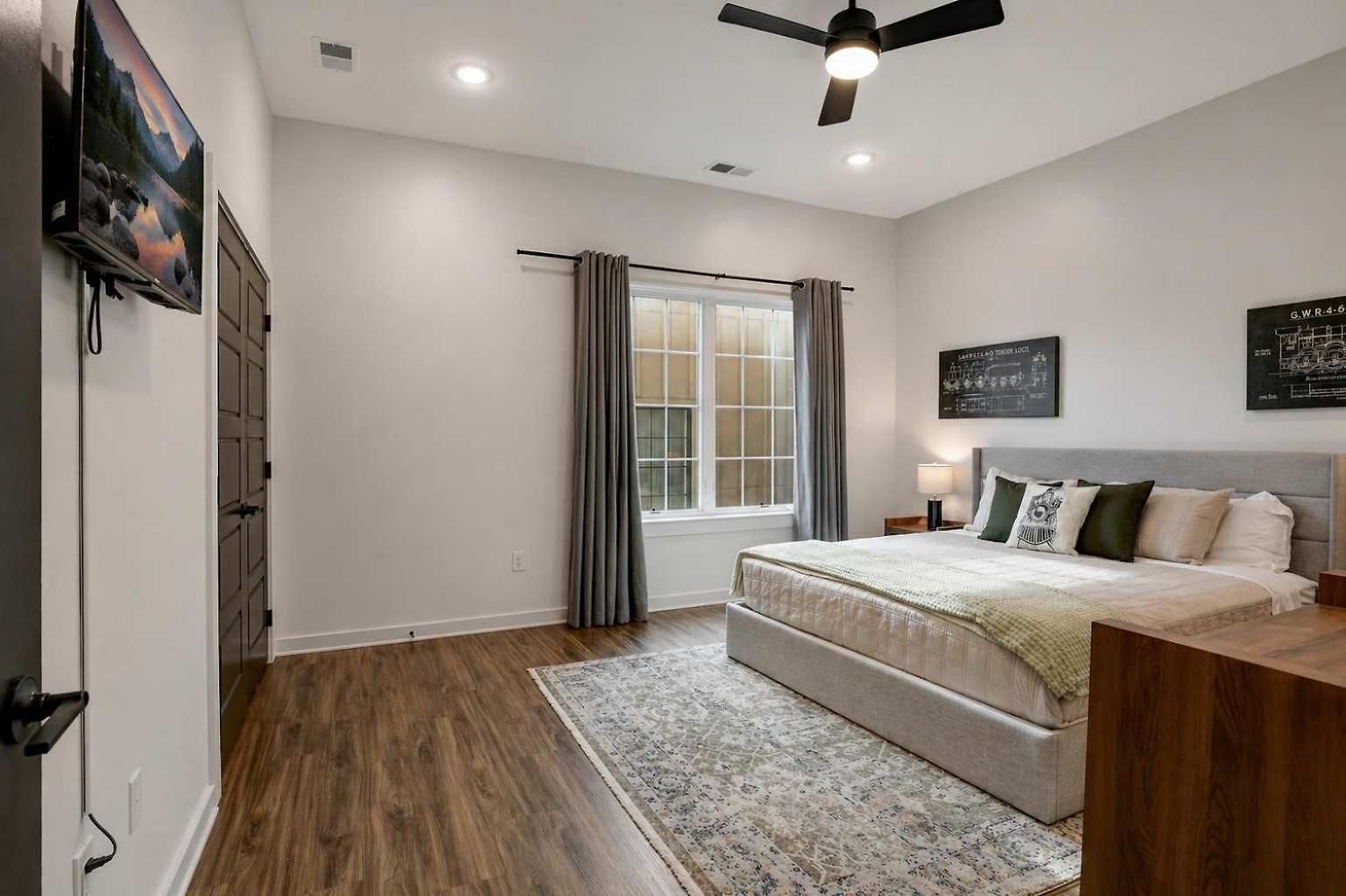 Group Getaway - 2 Homes Rooftops 28 * Nashville