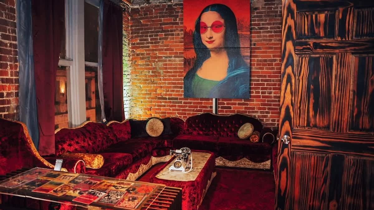 Printers Alley Downtown Mansion Holiday home *
