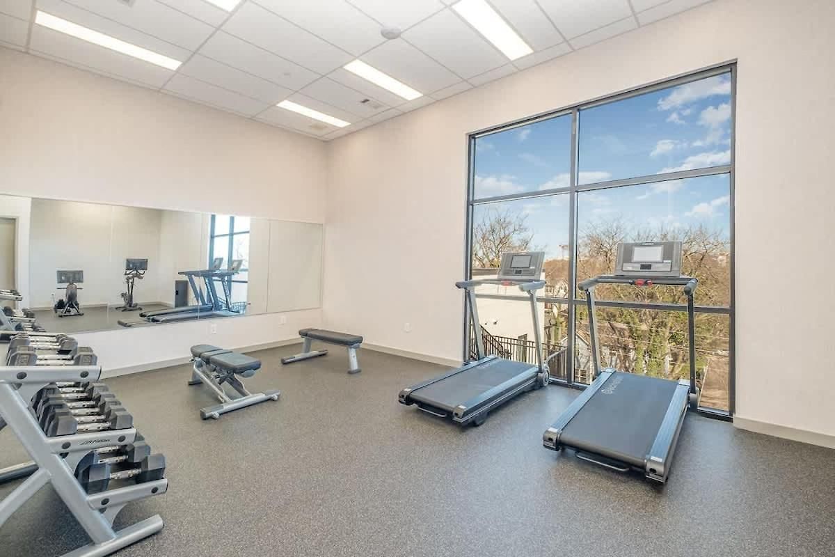 Holiday home Harmony Outpost-pool & Gym-4 Mins To Broadway Nashville