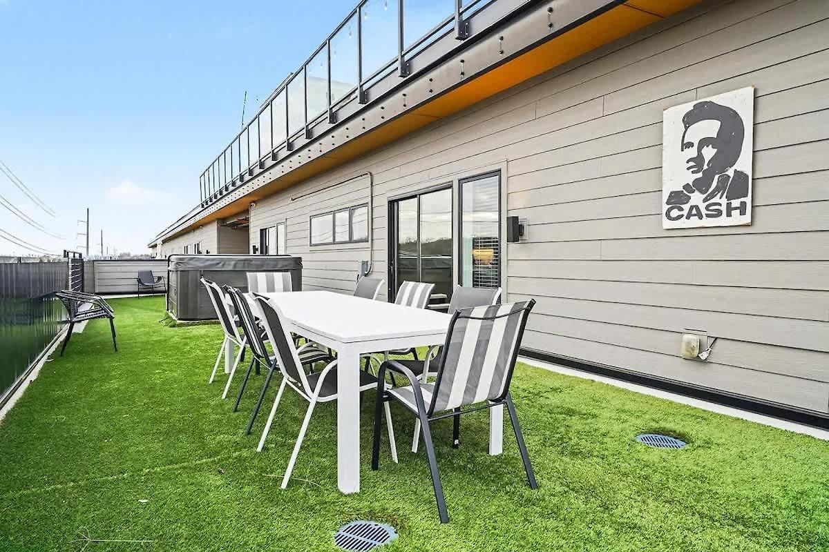 Sunset-expansive Patio & Hot Tub-mins To Broadway Nashville