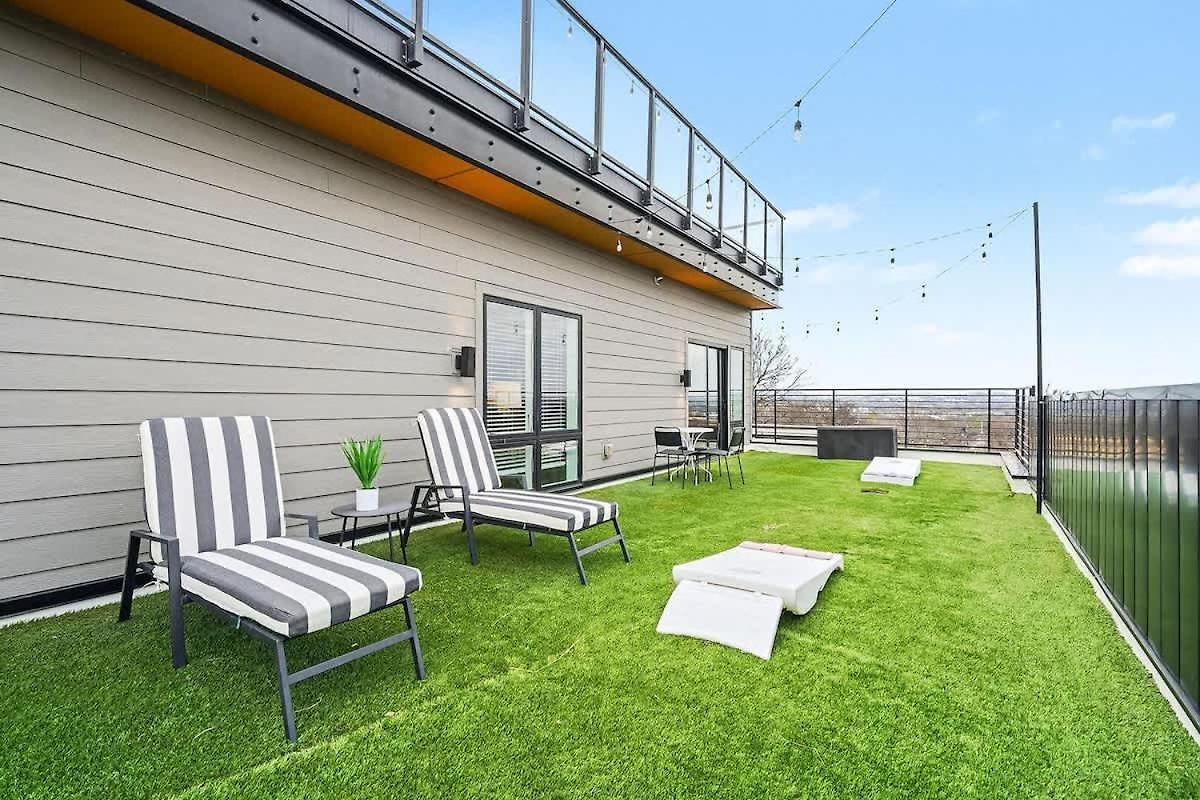Holiday home Sunset-expansive Patio & Hot Tub-mins To Broadway Nashville
