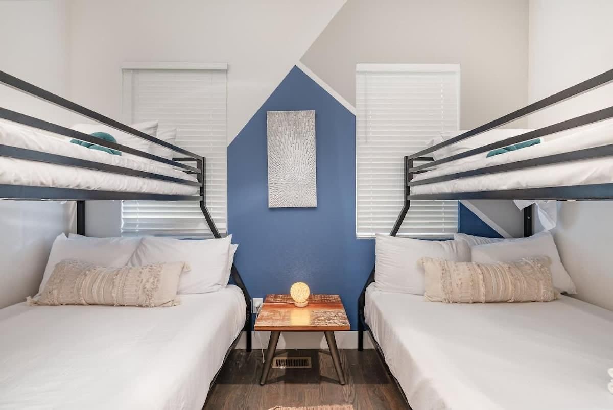 Hurst House - 4 Stylish Homes - Mins To Germantown