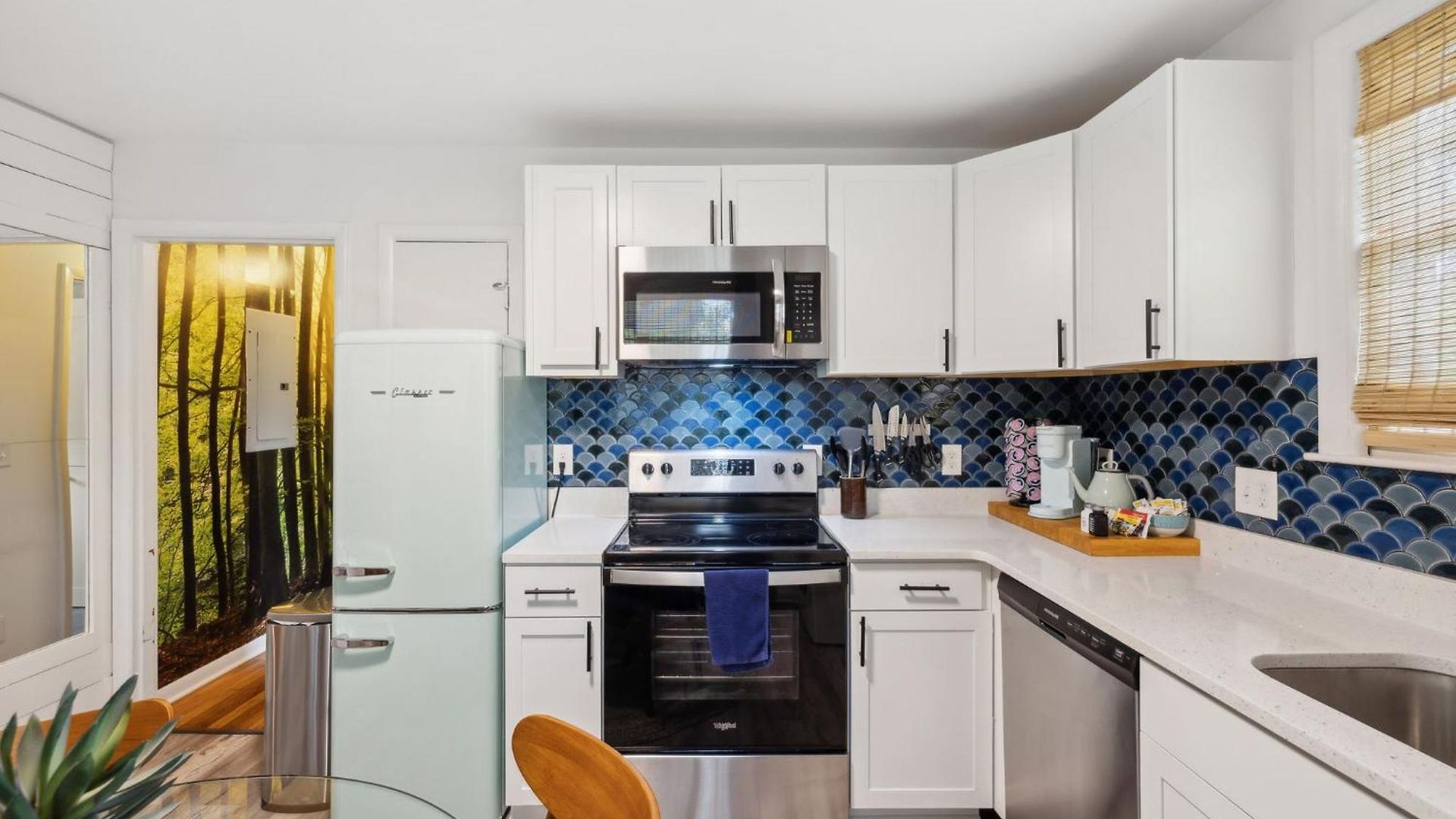 Vibey Unit In Duplex Apartment Nashville
