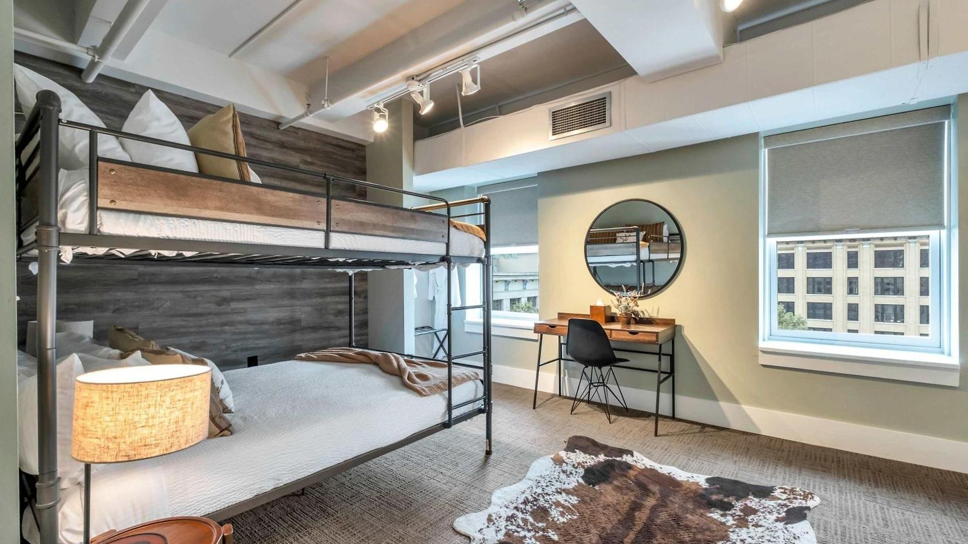 Apartment Honky Tonk 6 Bedroom By Maddox Nashville