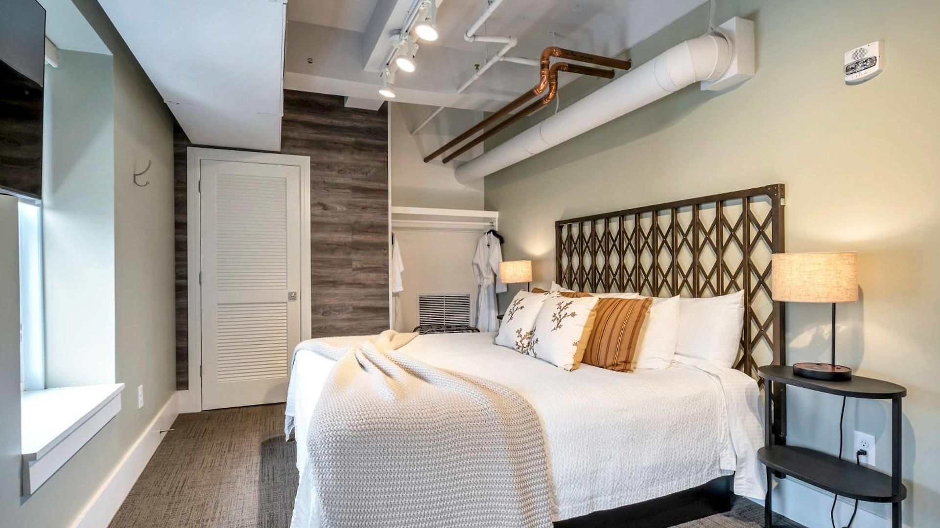 Honky Tonk 6 Bedroom By Maddox *
