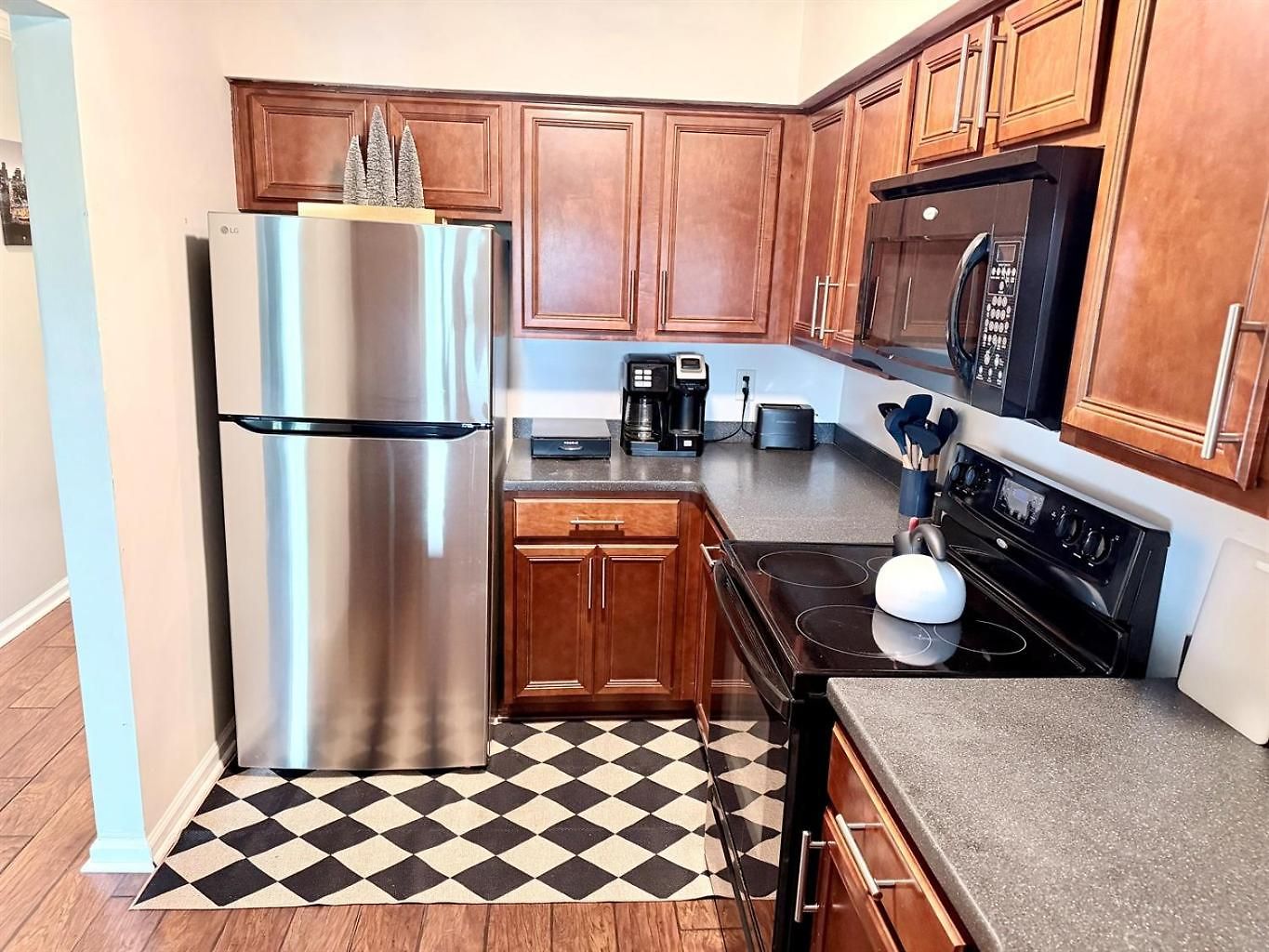 Nash Music City Condo, Sleeps 6, Walk To Broadway *
