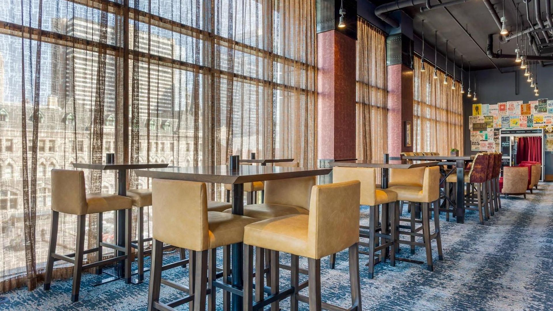 Hotel Cambria Downtown