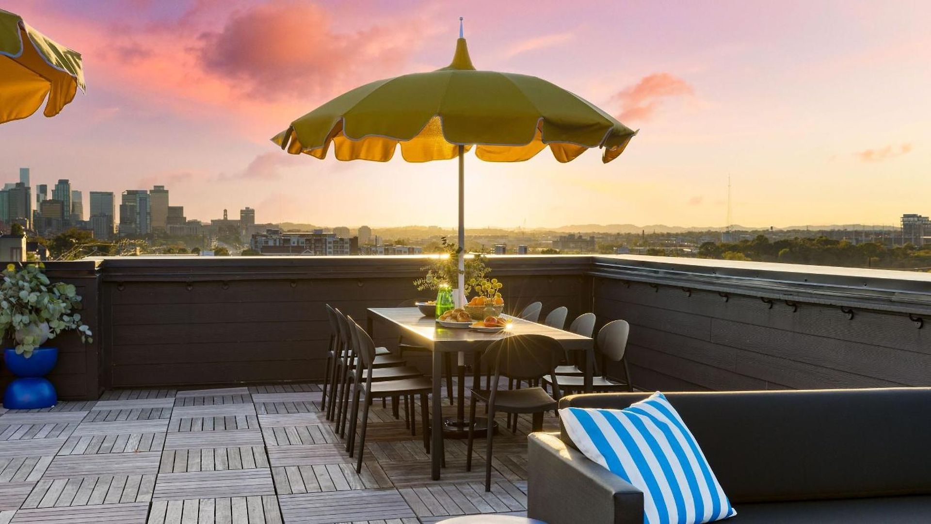 The Carter By Avantstay Apartment
