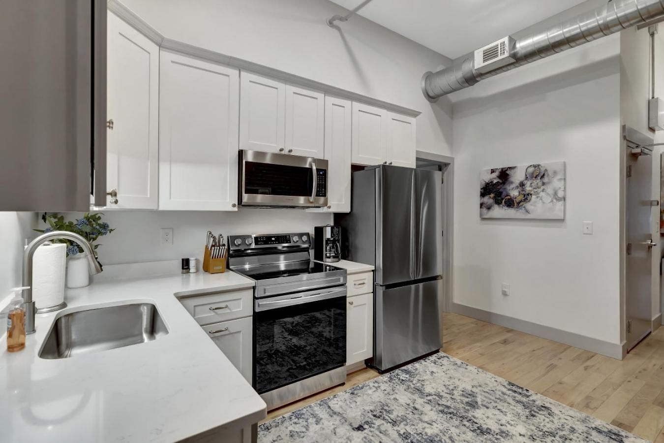 Apartment The Majestic Lofts
