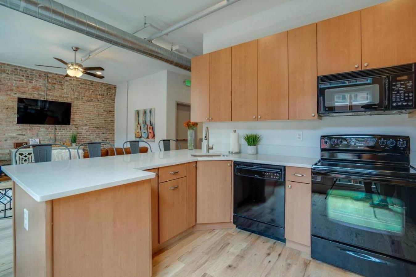 The Majestic Lofts Apartment *