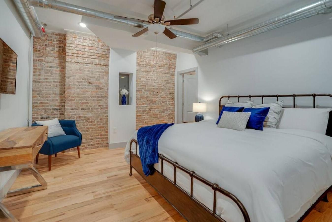 The Majestic Lofts Apartment Nashville