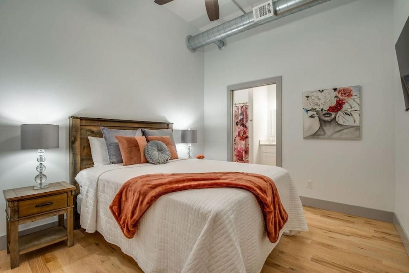 The Majestic Lofts *
