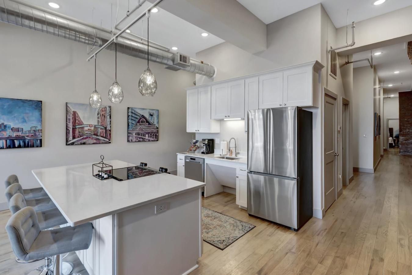 The Majestic Lofts *