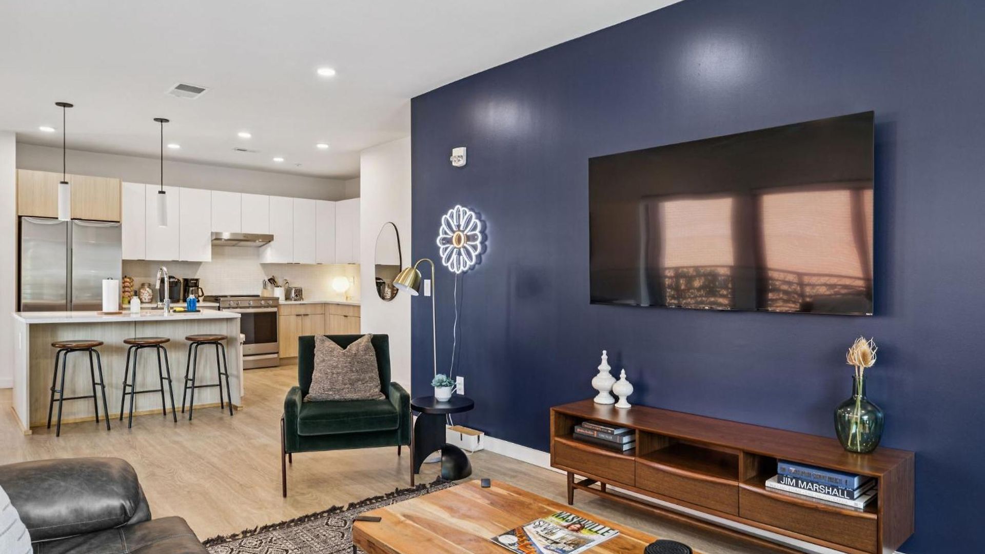 Huge Downtown Corner Unit- Pool-gym-walk 2 Broadway Aparthotel