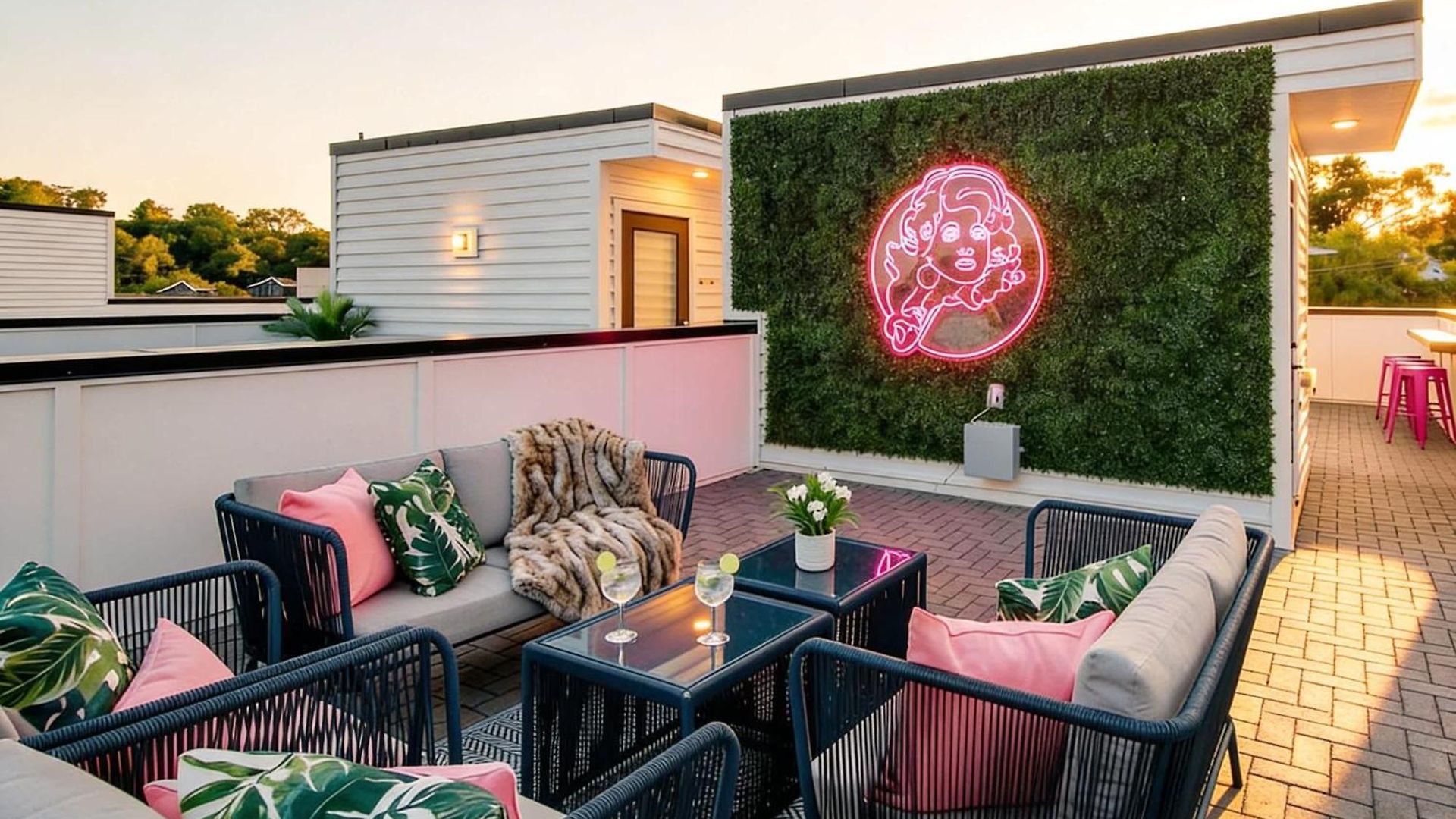 Holiday home New Dollys Dream 12 Beds Downtown Nash Opry Karaoke Nashville