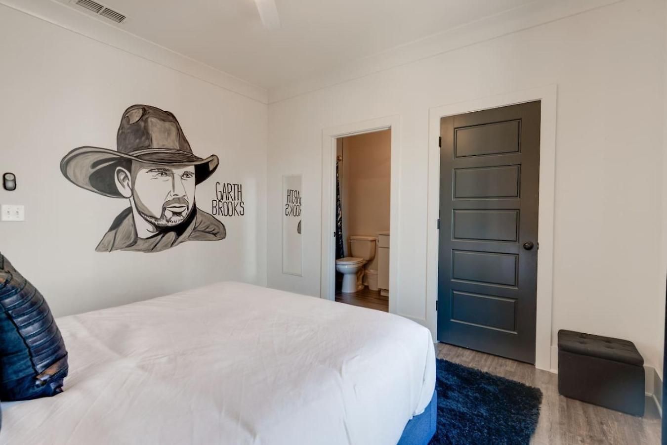 Holiday home Mural The Gulch Townhome Near Broadway | Sleeps 12 Nashville