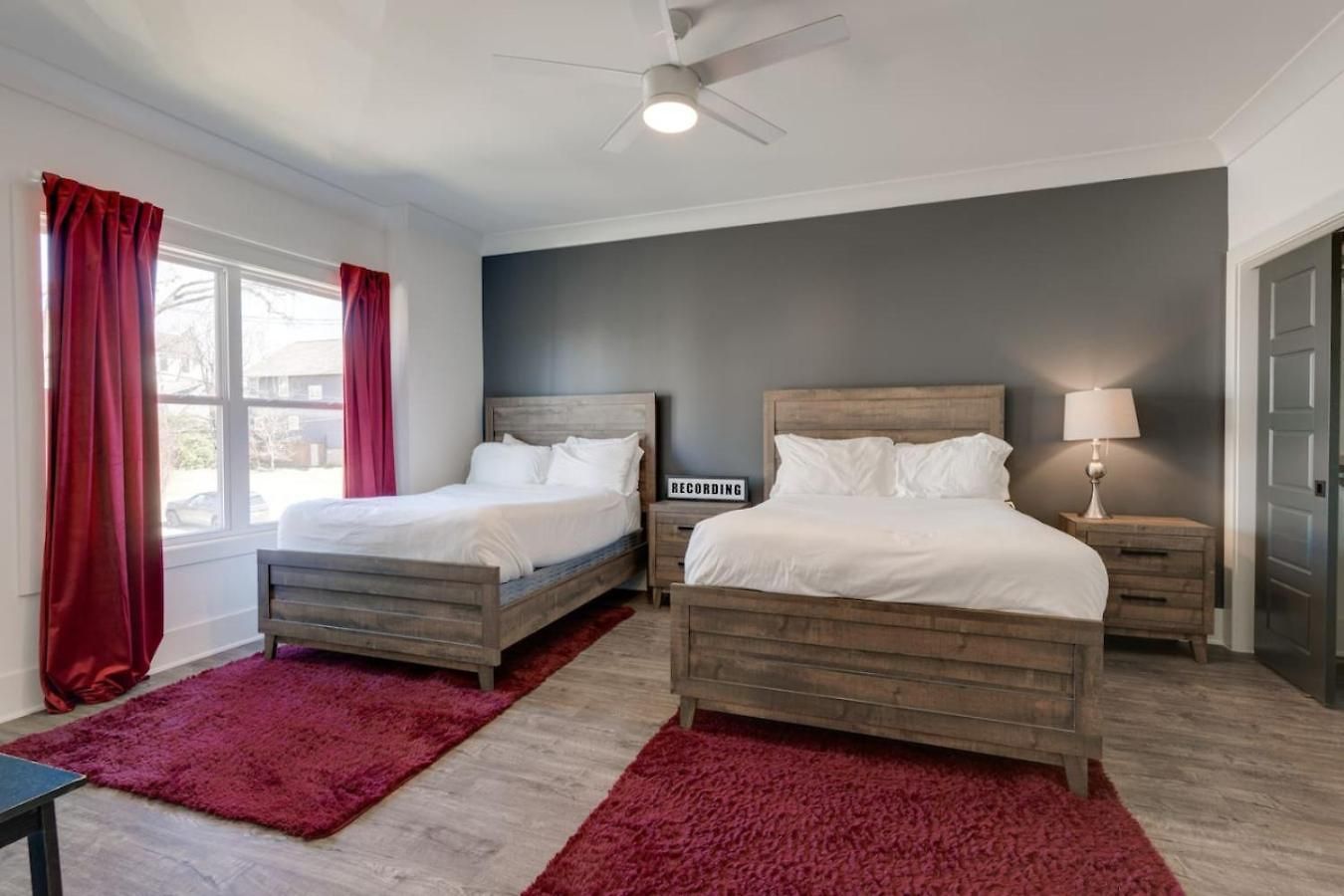 Mural The Gulch Townhome Near Broadway | Sleeps 12 Holiday home Nashville