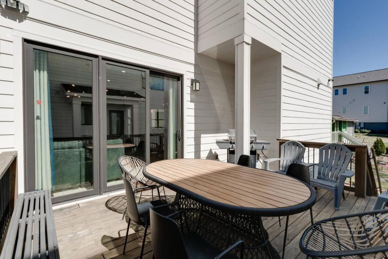 Mural The Gulch Townhome Near Broadway | Sleeps 12 Holiday home *