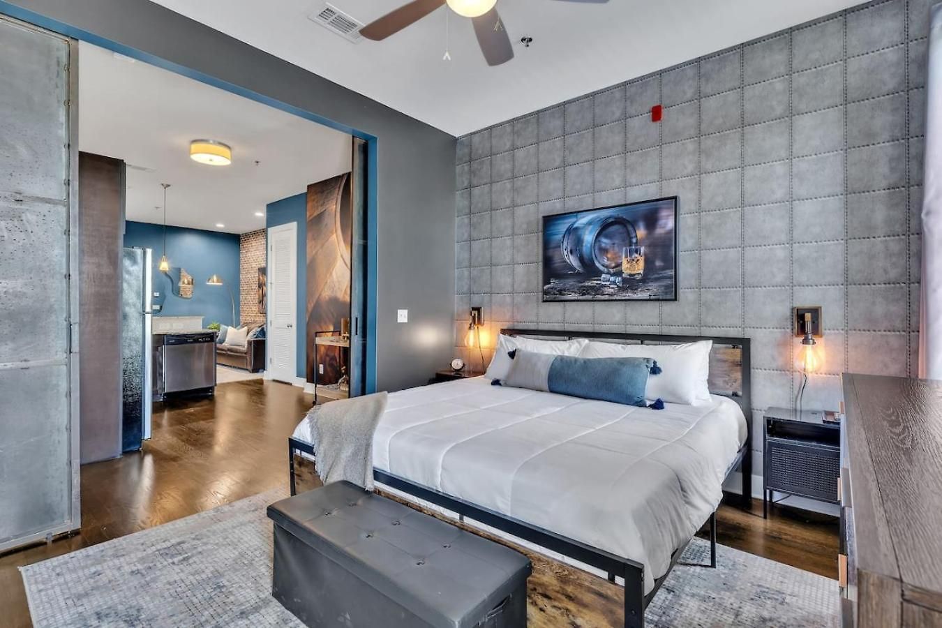 The Barrelhouse Loft In West End Near Vandy And Centennial Holiday home *