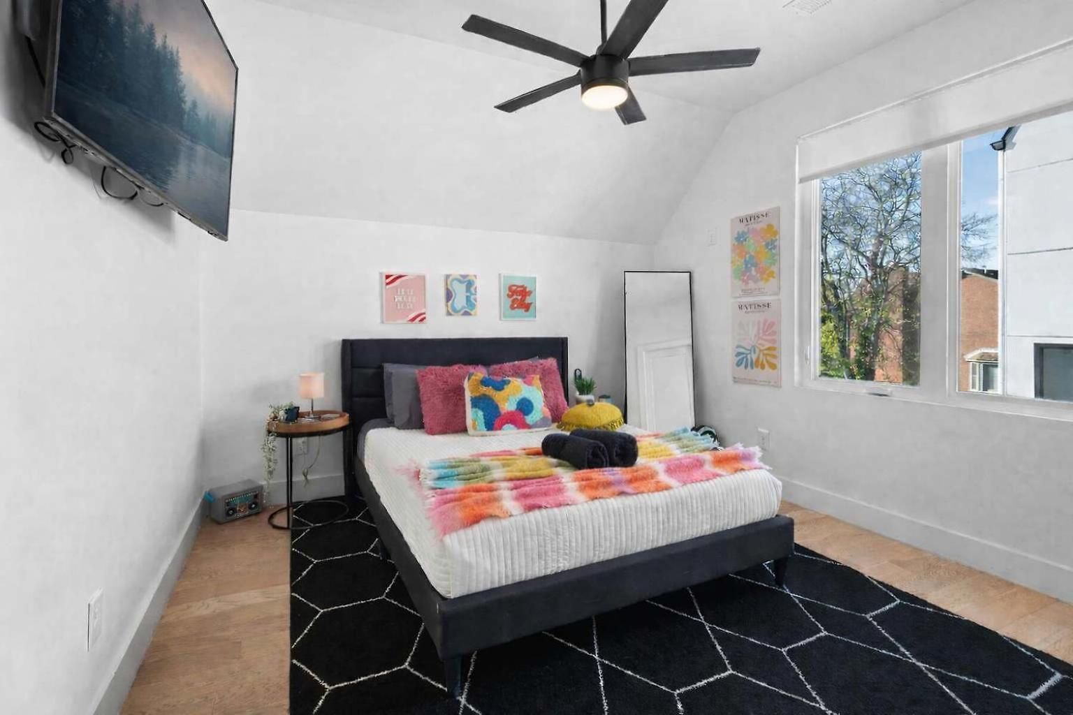 Group Friendly 2 Homes Sleeps 15 Nashville
