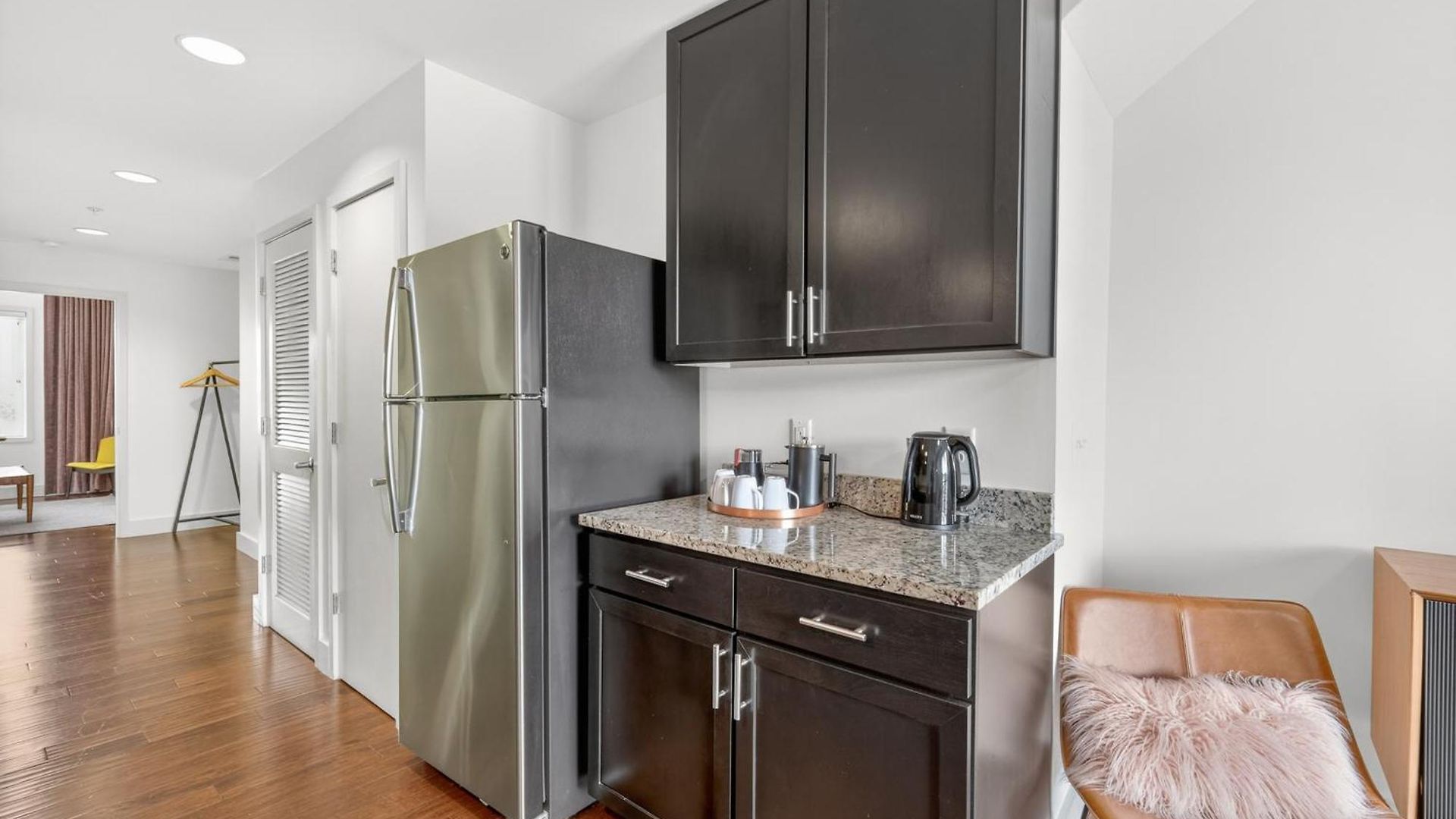 Aparthotel Heart Of 12 South, Near Downtown, Park Free - #10 4*
