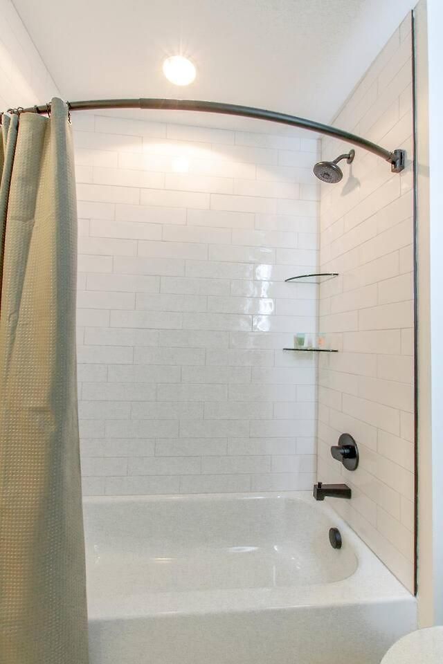 Holiday home Nashoasis 10 Min To Dt, Gameroom, Huge Yard *