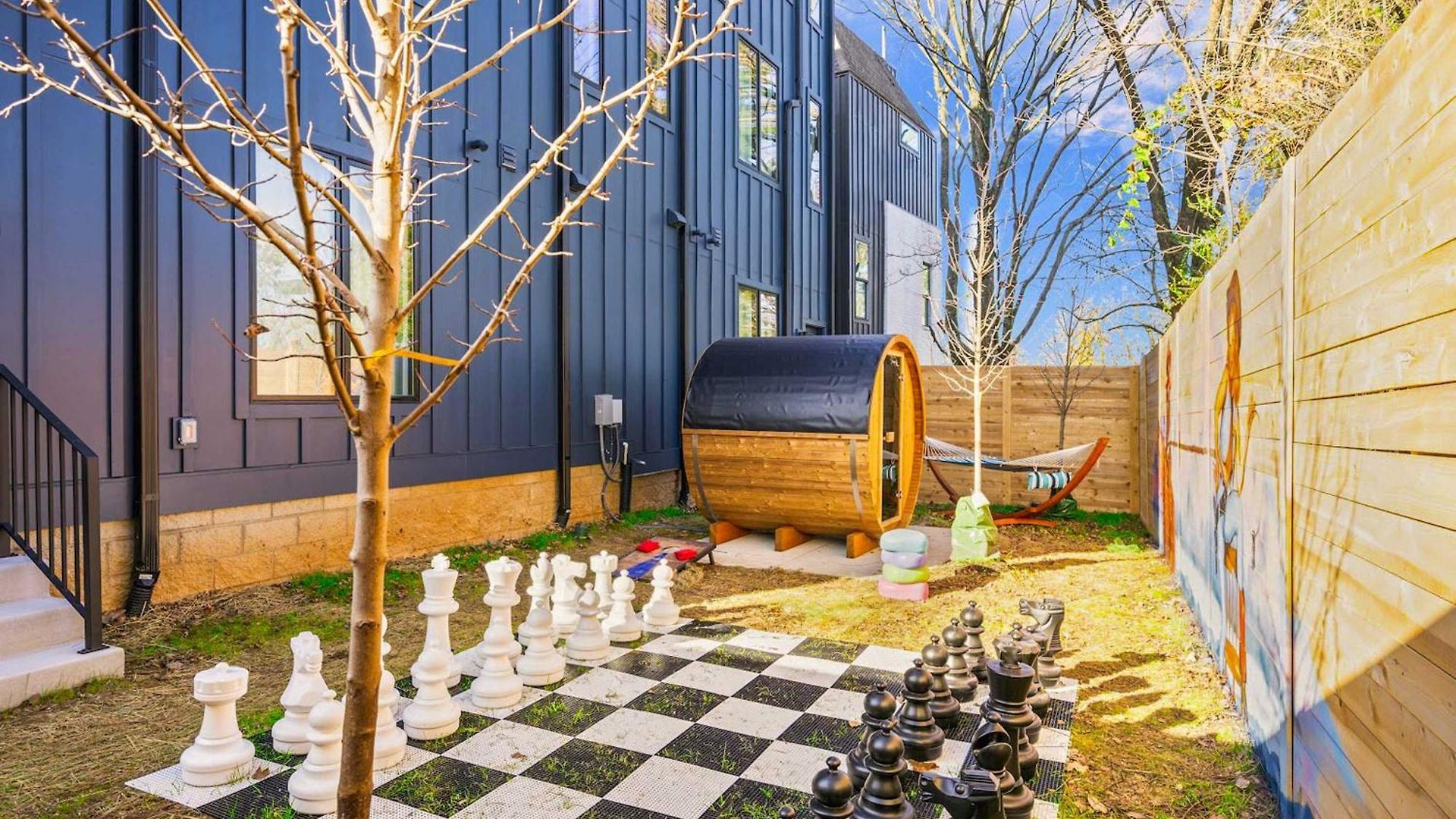 Rooftop Deck Hot Tub Game Downtown Holiday home