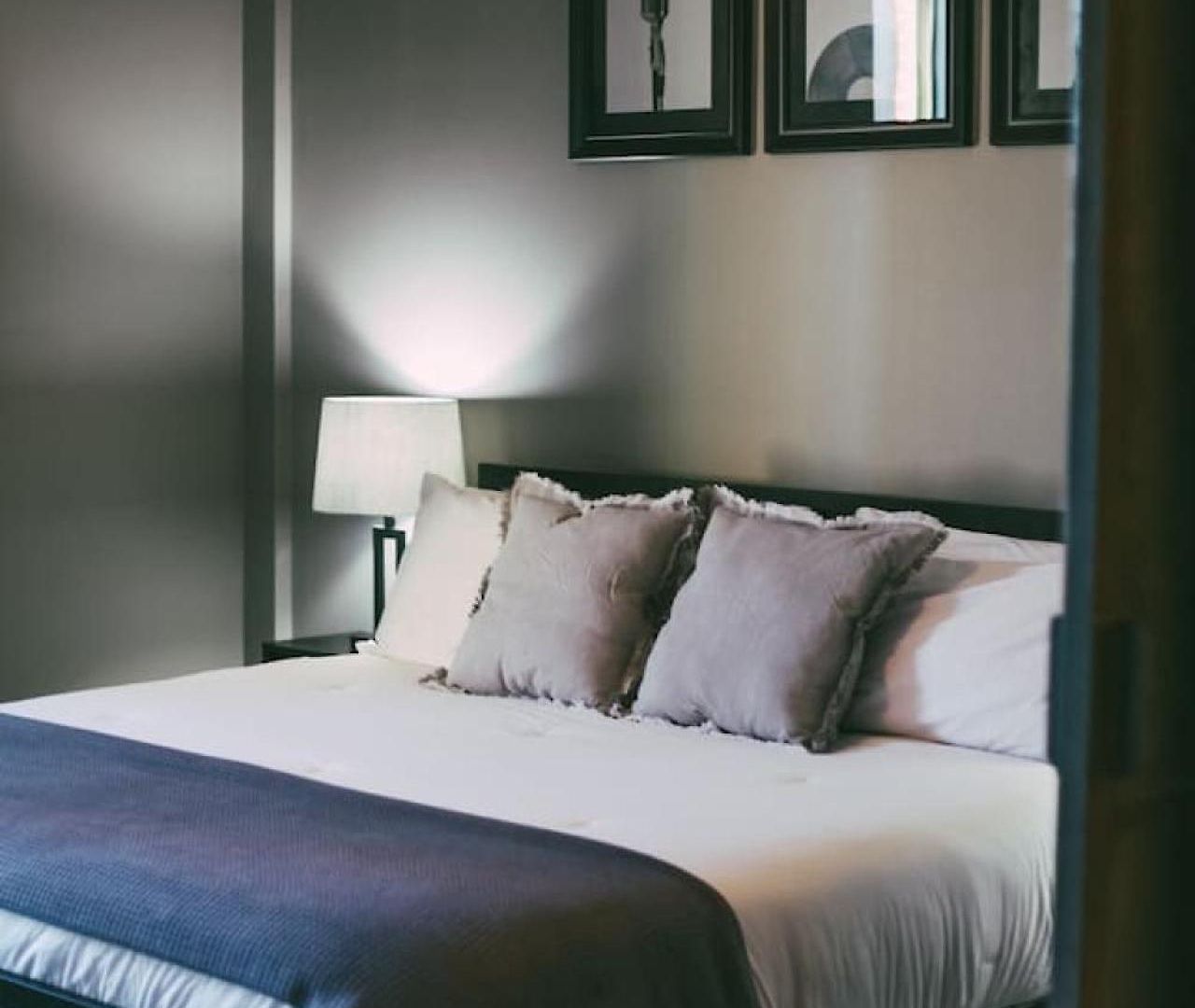 Holiday home Legends Loft Modern Near Vandy On West End *