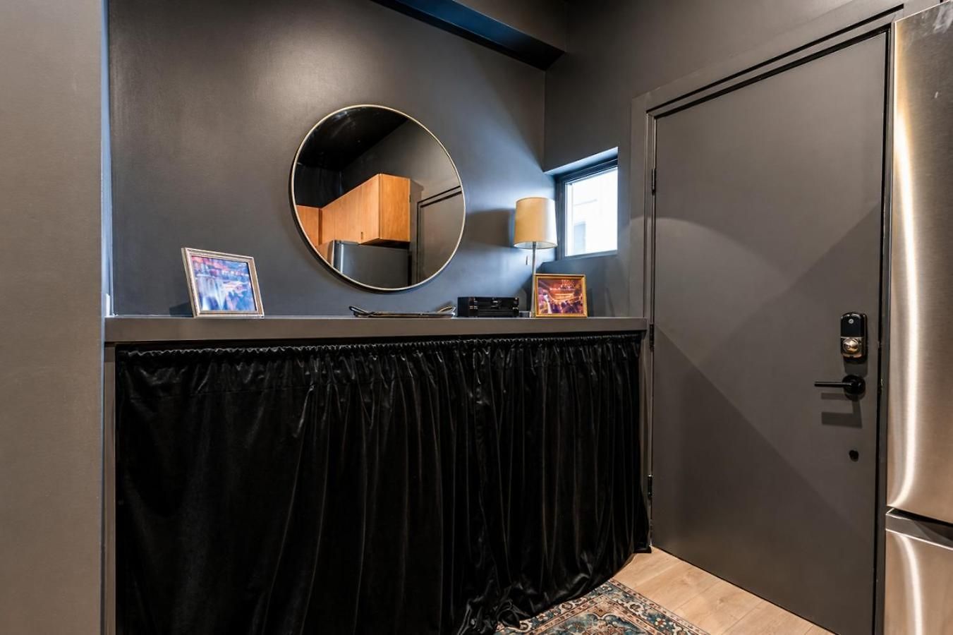 East Nash Top-floor 1br | Rooftop Deck | Sleeps 6 Nashville