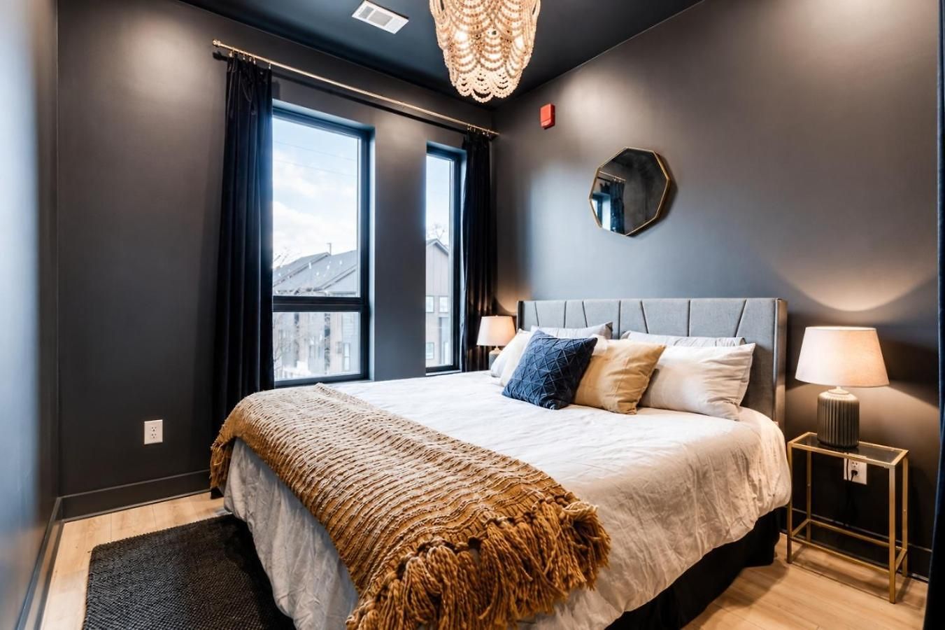 East Nash Top-floor 1br | Rooftop Deck | Sleeps 6 Holiday home Nashville