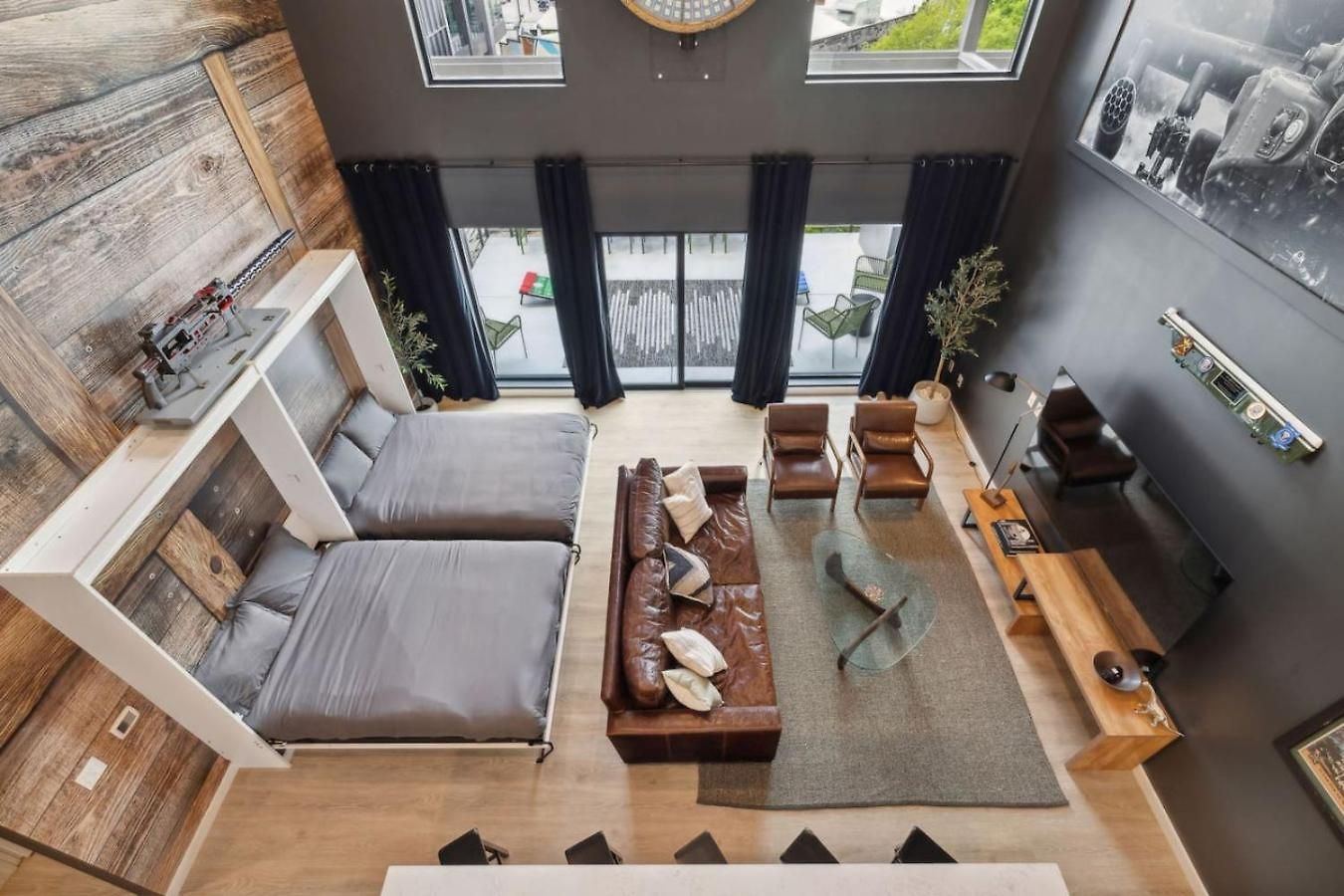 Walk To Broadway! The Man Cave/cowboys & Playboys With Pool & Gym Apartment *