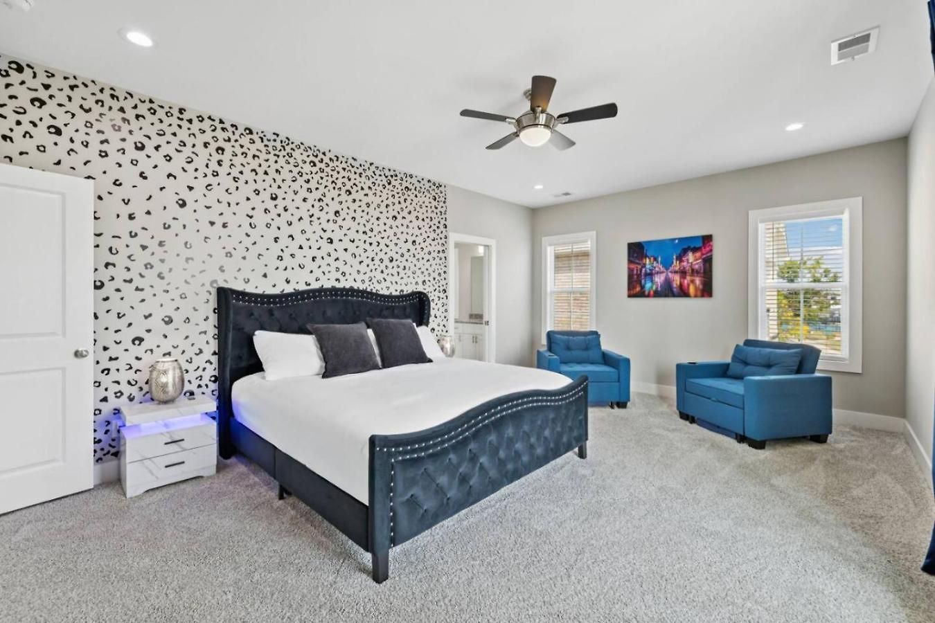 Friends In Skyline Places, 10 Min To Broadway, Perfect For Groups *