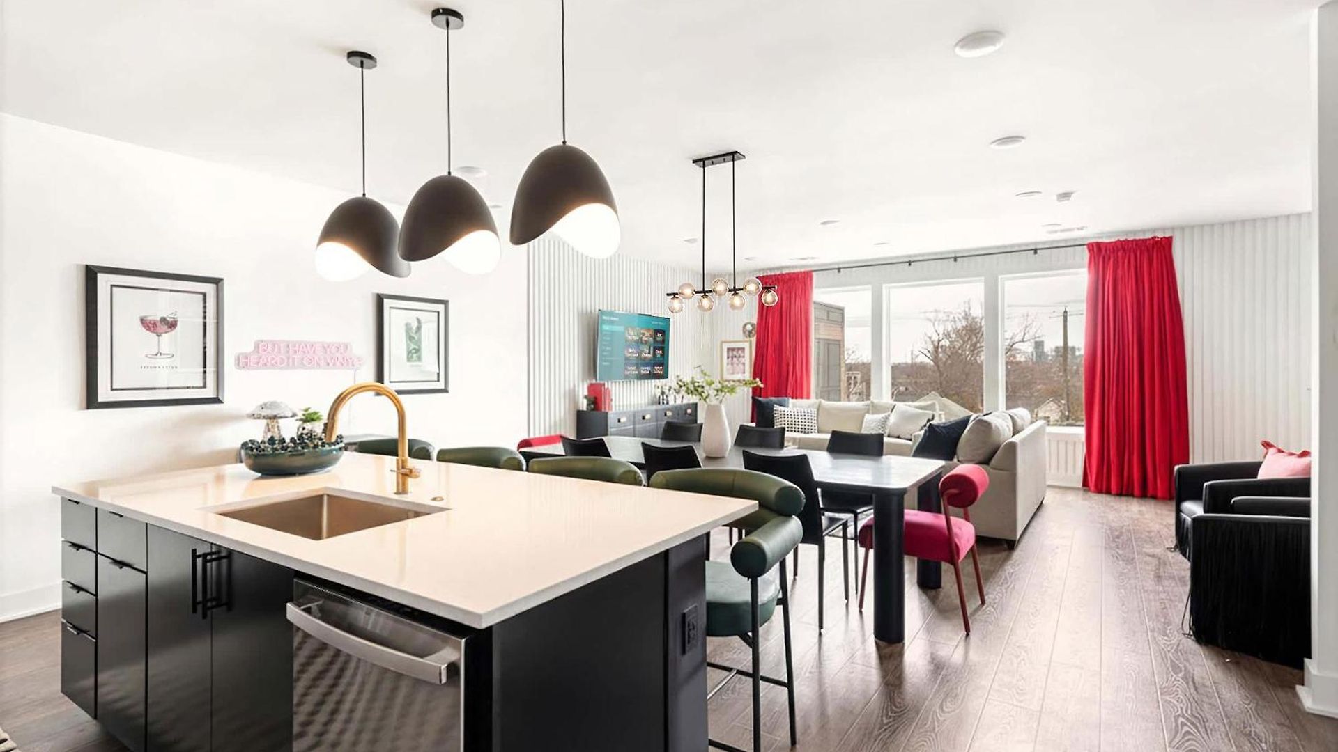 Escape With Skyline Deck And Hot Tub Nashville