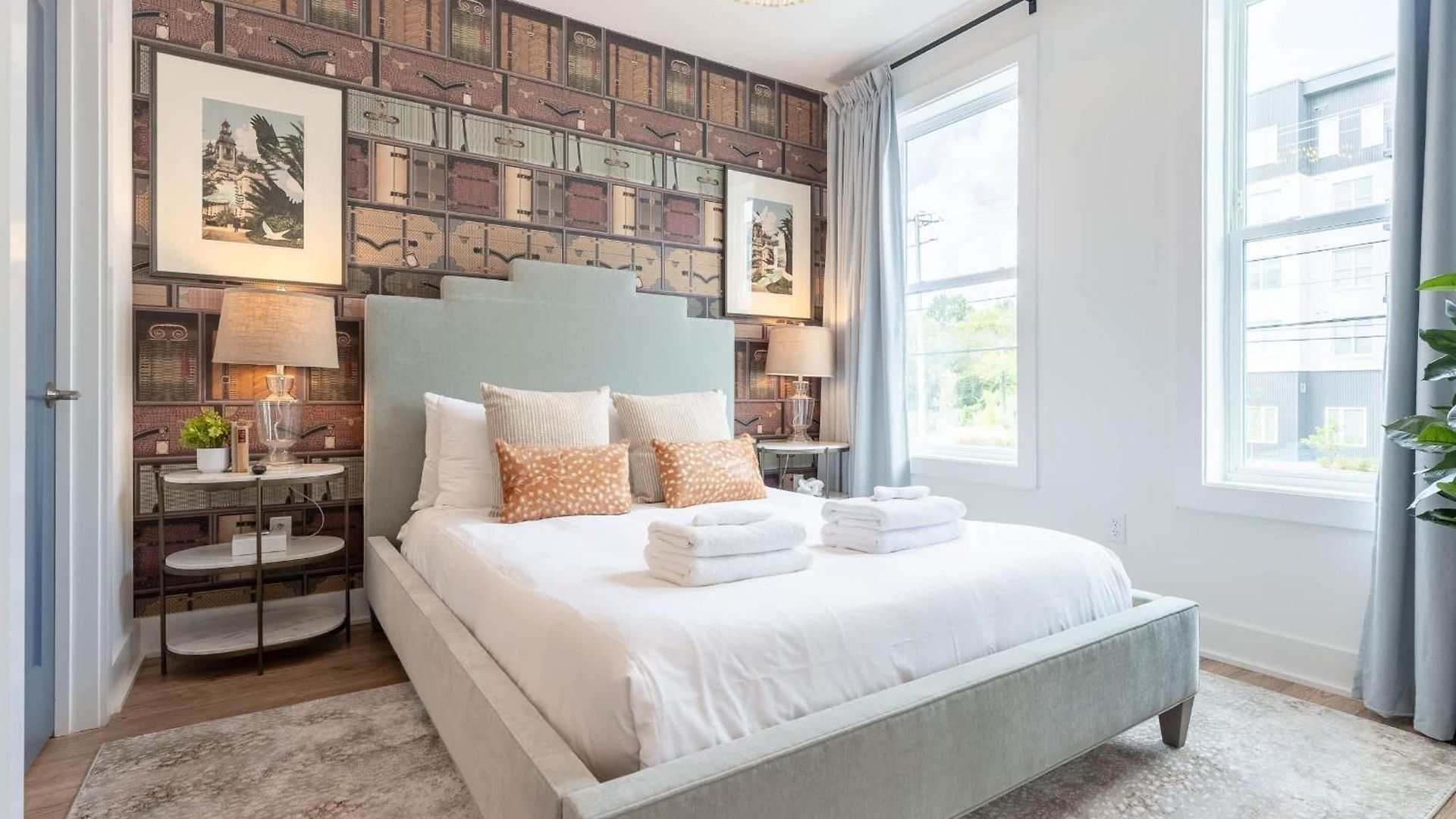 Holiday home Luxe 4br Retreat With Hot Tub & Skyline Deck