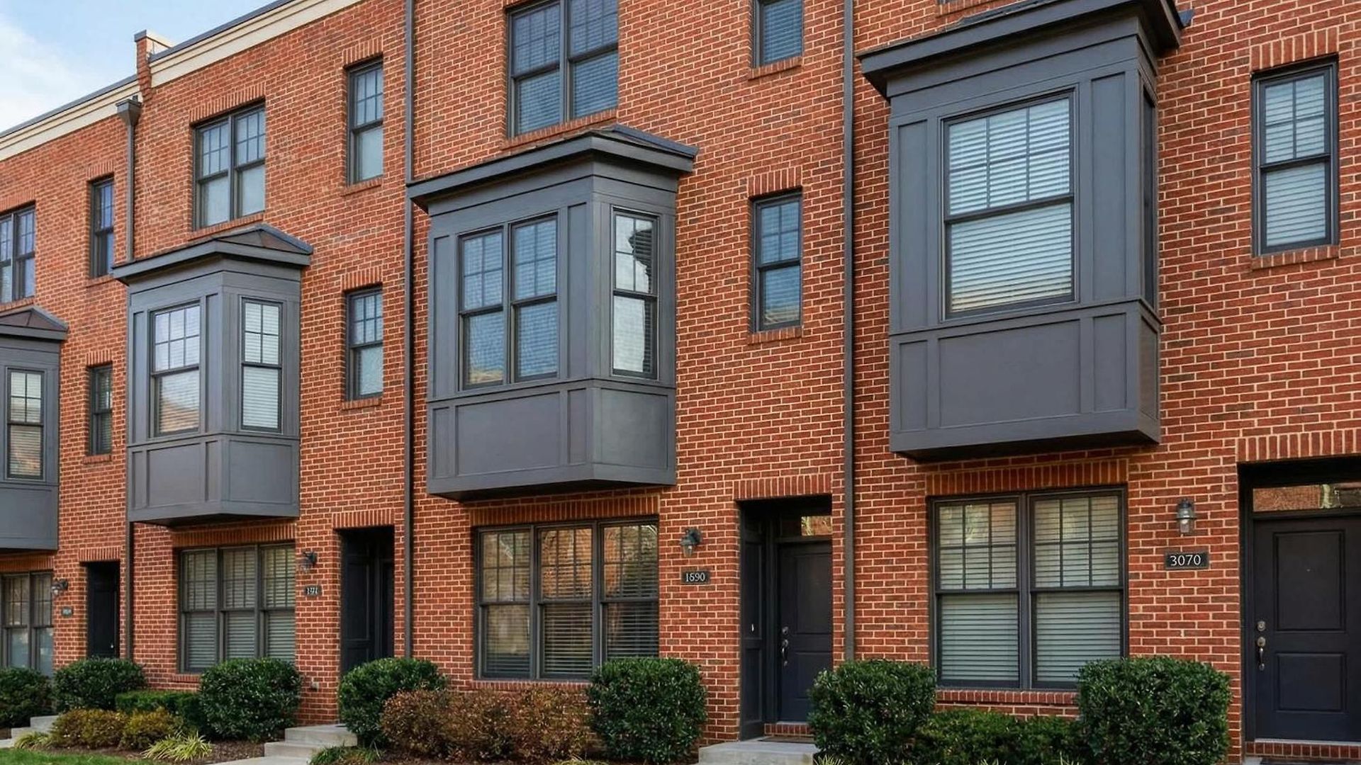 Holiday home Skyline Views With Double Rooftop Deck & Game Nashville