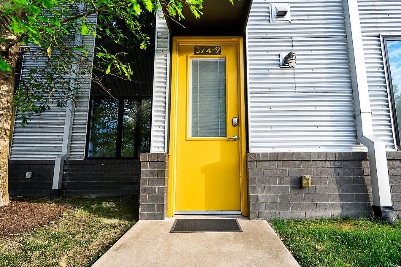 Nashvilles Wildwest Getaway Apartment