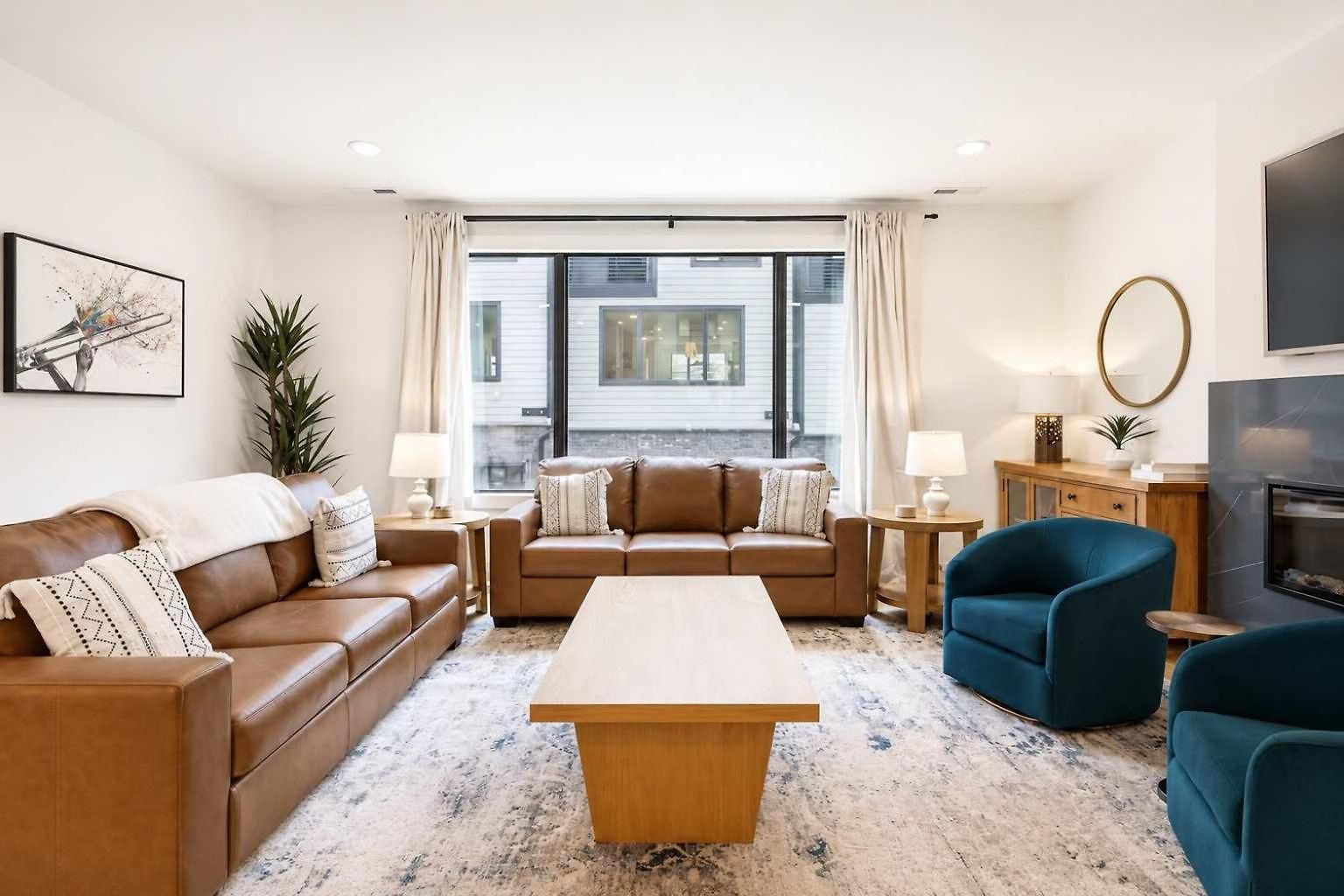 Apartment 3br Townhome Rooftop Views Hot Tub & Fireplace Nashville