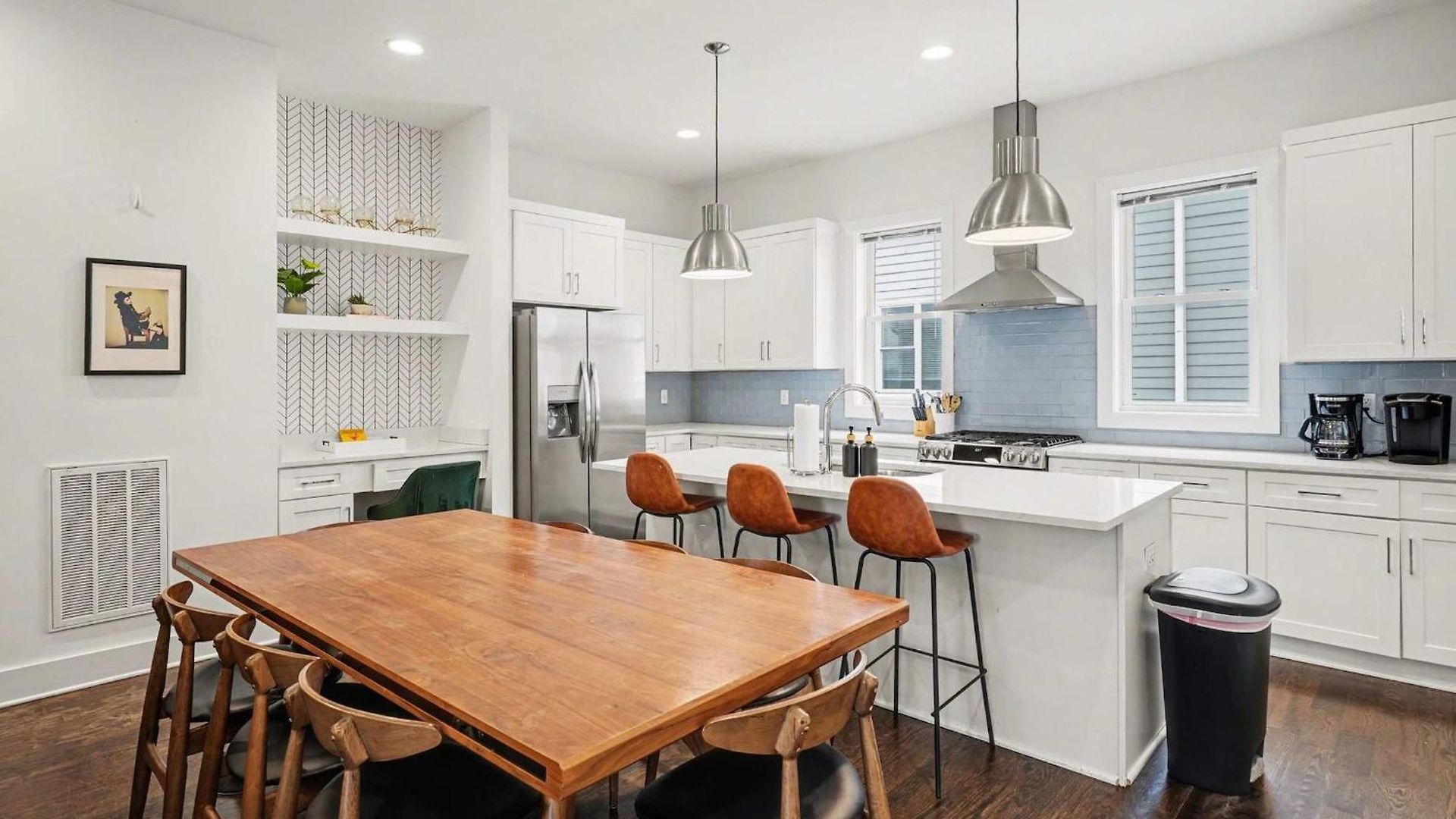 Holiday home Modern Townhome W Rooftop Views Near Broadway *