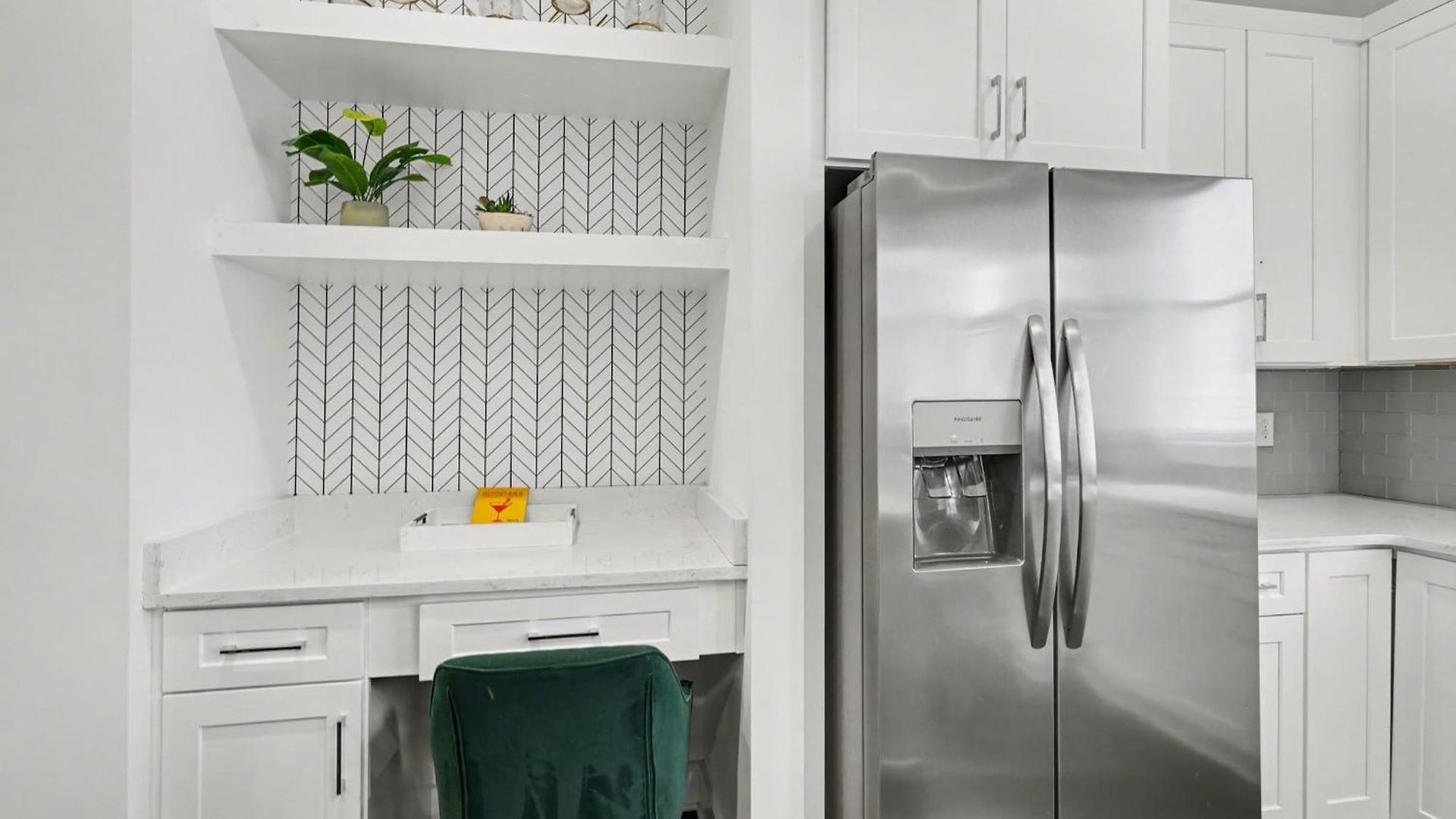 Modern Townhome W Rooftop Views Near Broadway Holiday home *