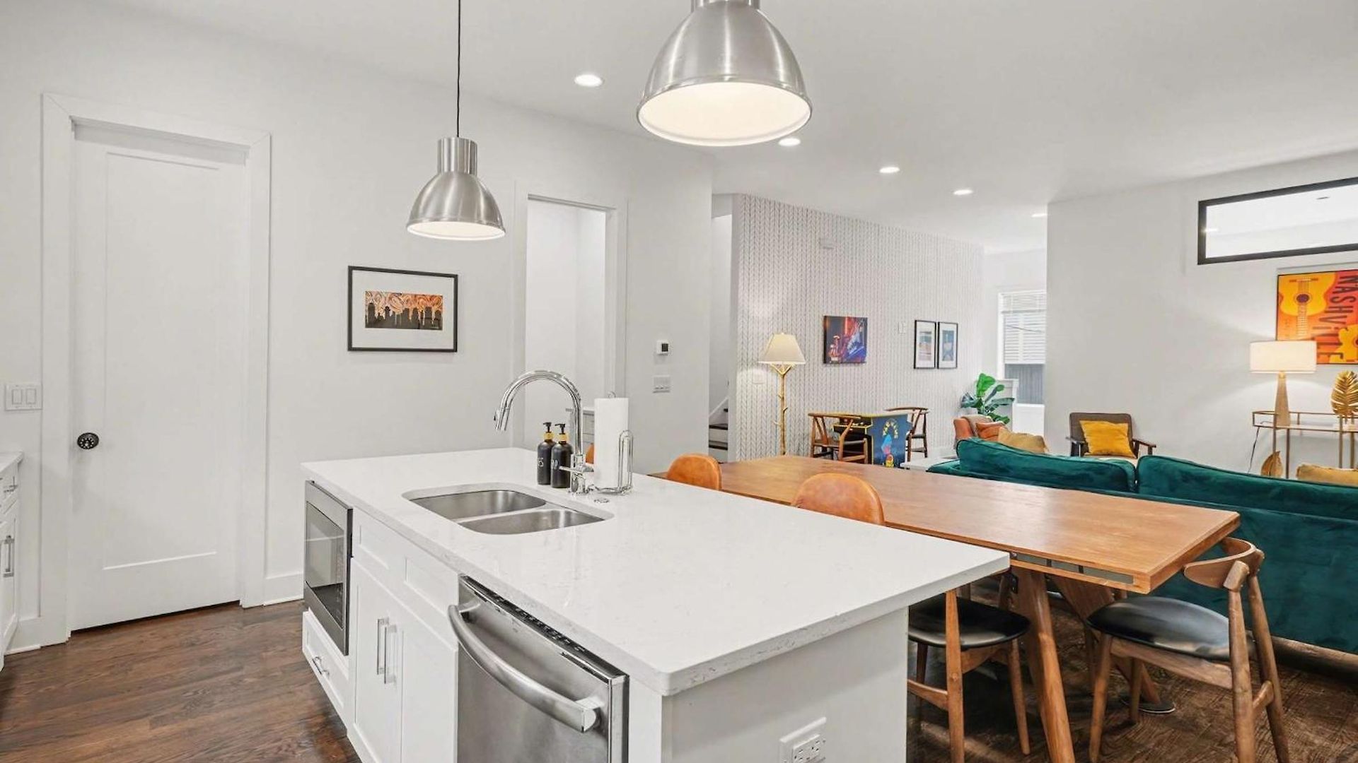 Holiday home Modern Townhome W Rooftop Views Near Broadway Nashville