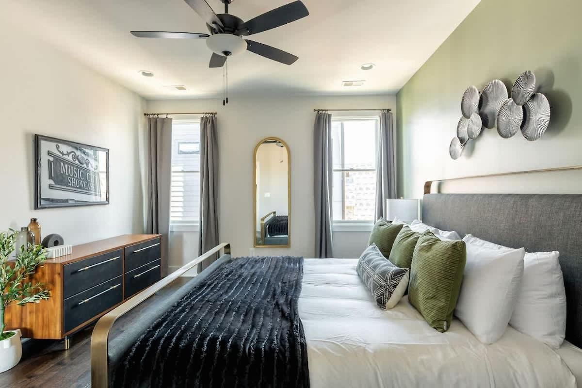 Holiday home Boots & Broadway - 2 Units - Mins To Broadway