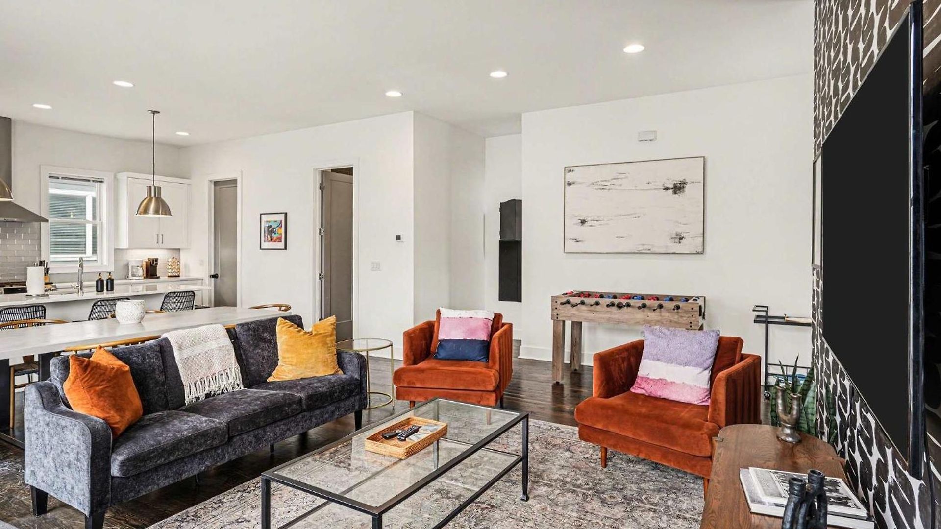 Trendy Townhome W Rooftop Views Near Broadway * Nashville